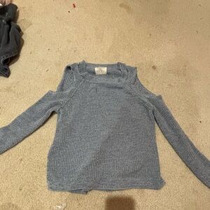 BARELY WORN Hollister sweater size S.